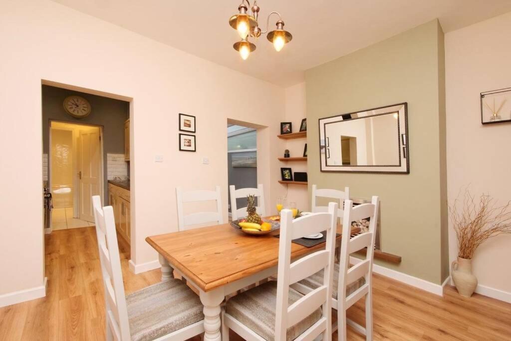 Villa The River Walk House York Extérieur photo