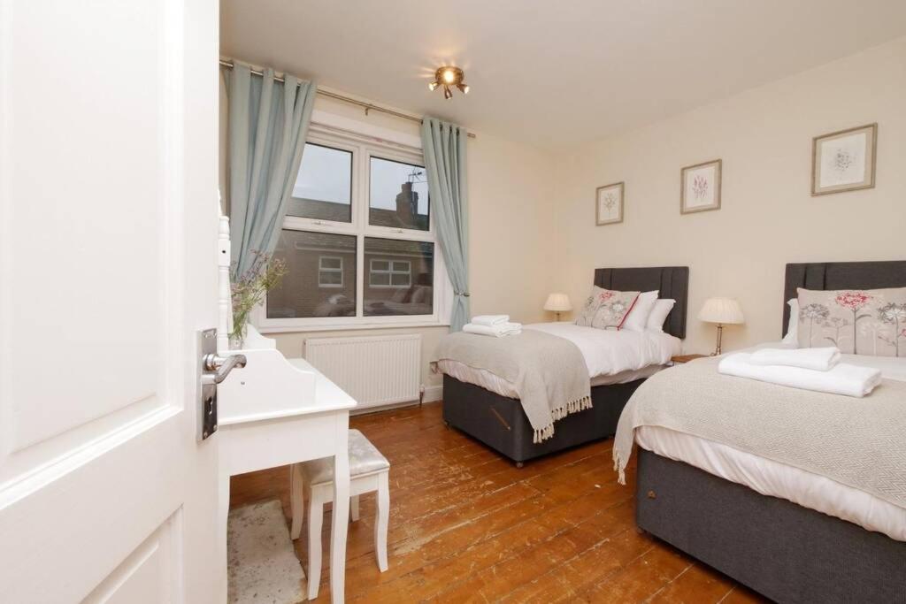 Villa The River Walk House York Extérieur photo